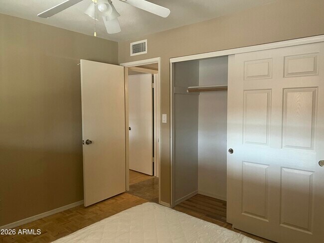 Building Photo - 1941 E Pegasus Dr