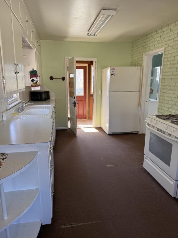 Building Photo - 8400 W County Rd 18E