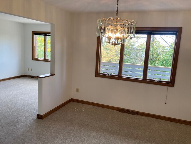 Dining Room w/view to Deck and Family Room - Juno Place Townhomes