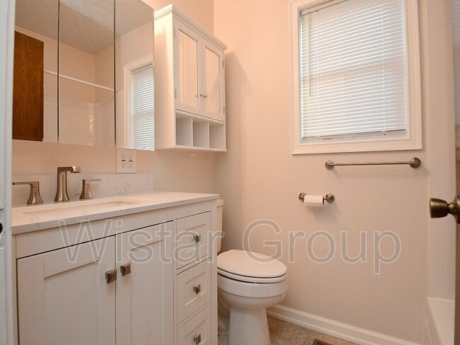Building Photo - 16105 Arbor Ct