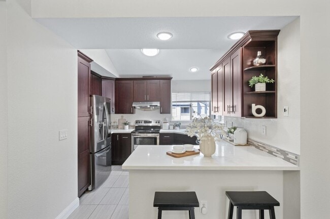 Building Photo - 1735 Parkview Green Cir