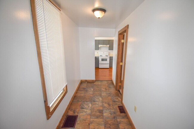 Building Photo - *** PENDING   APPLICATION ***