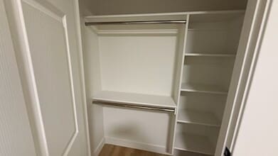 Building Photo - 187 5th St