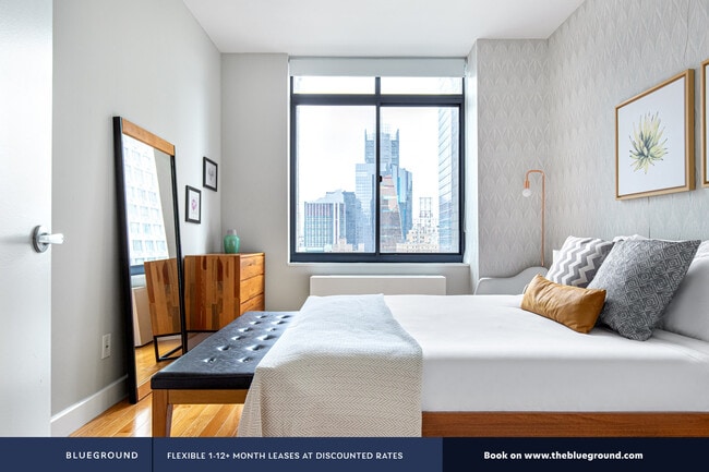 Building Photo - The Ritz Plaza, 235 W 48th St