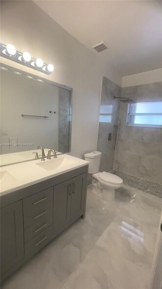 Building Photo - 21331 SW 87th Ct