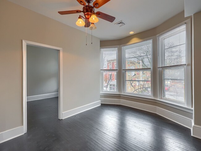 Building Photo - 1006 N 3rd St