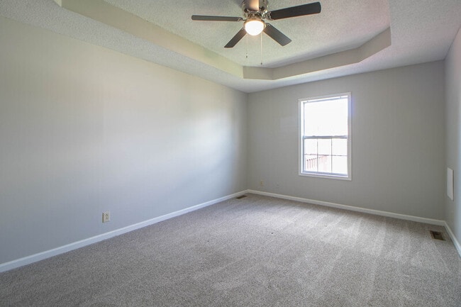 Building Photo - 1325 Meredith Way