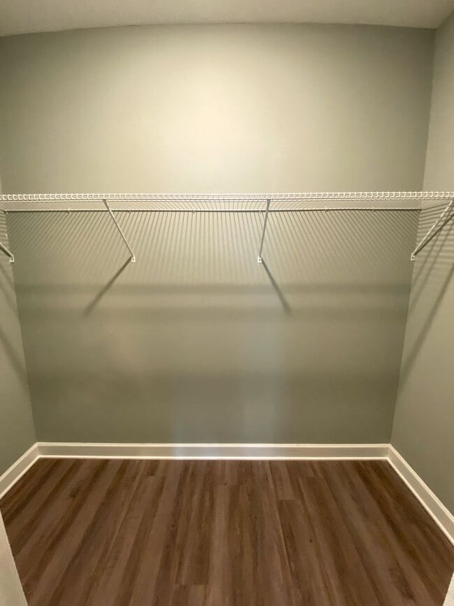 Building Photo - 3 bedroom, 2.5 bath, Built in 2022, close ...
