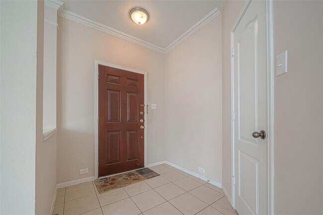 Building Photo - 1814 Sonoma Trail Dr