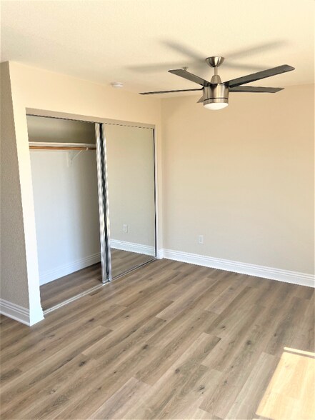 Building Photo - 101 W Canada