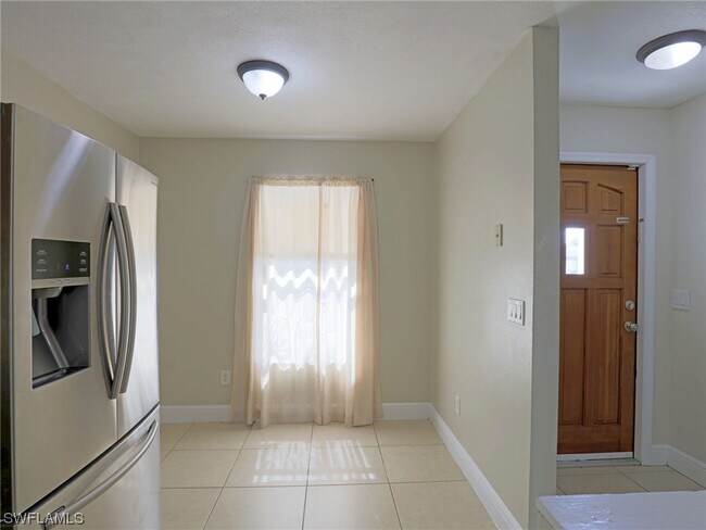 Building Photo - 7493 Pebble Beach Rd