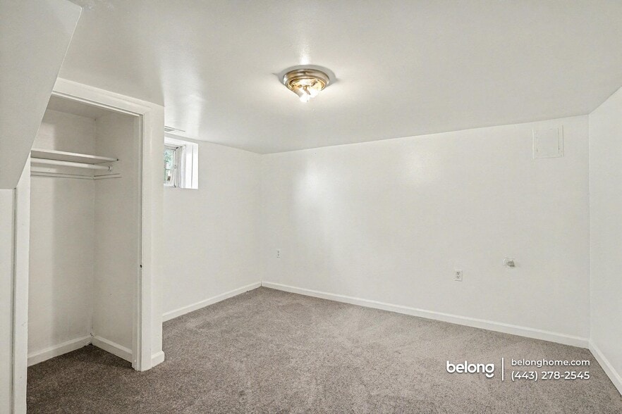 Building Photo - 6120 Otis St