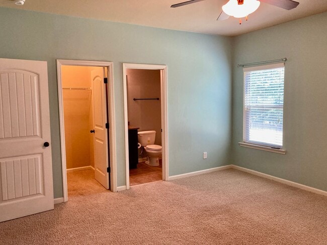 Building Photo - Spacious Grovetown Home