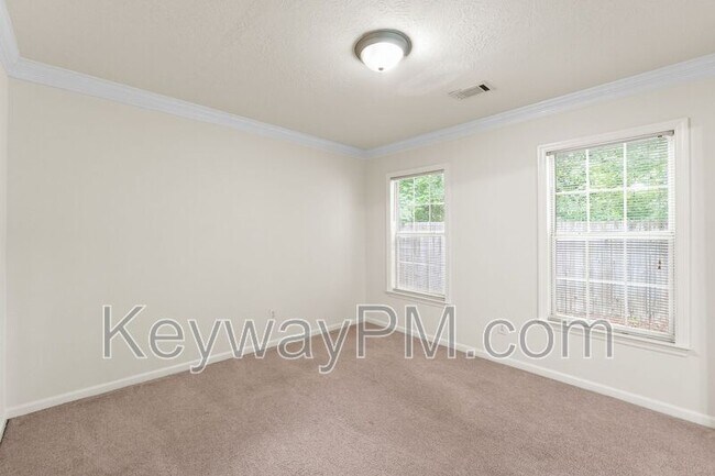 Building Photo - 9029 Baker Ct