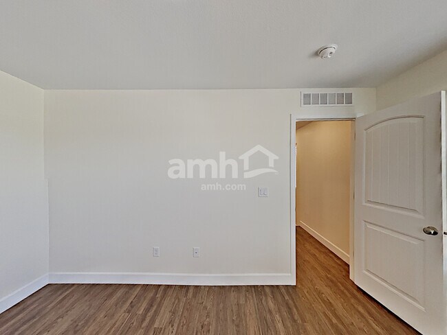 Building Photo - 4747 Crestone Peak St