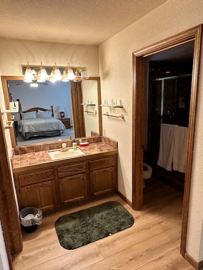 Building Photo - Great 4BD home for $4000.00 available on 4/19/26 for a seasonal lease!! Call today!!