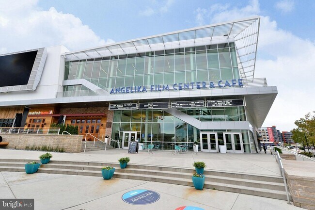 Building Photo - 2858 New Providence Ct