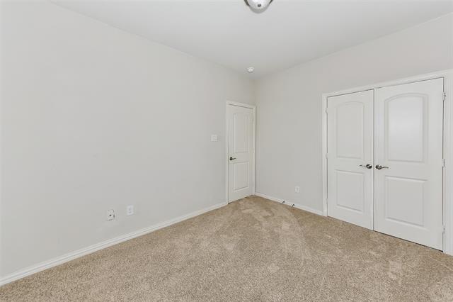 Building Photo - 679 Emily Ln