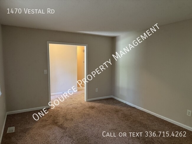Building Photo - 1470 Vestal Rd