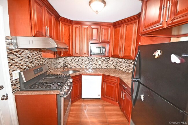 Building Photo - 1047 N 7th St