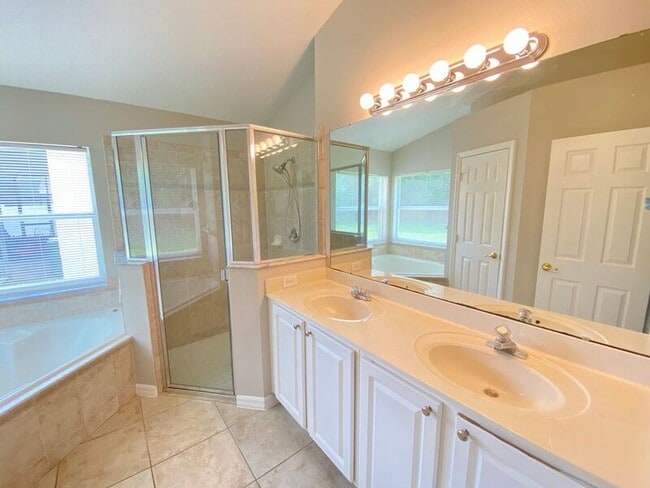 Building Photo - 9729 Pecky Cypress Way