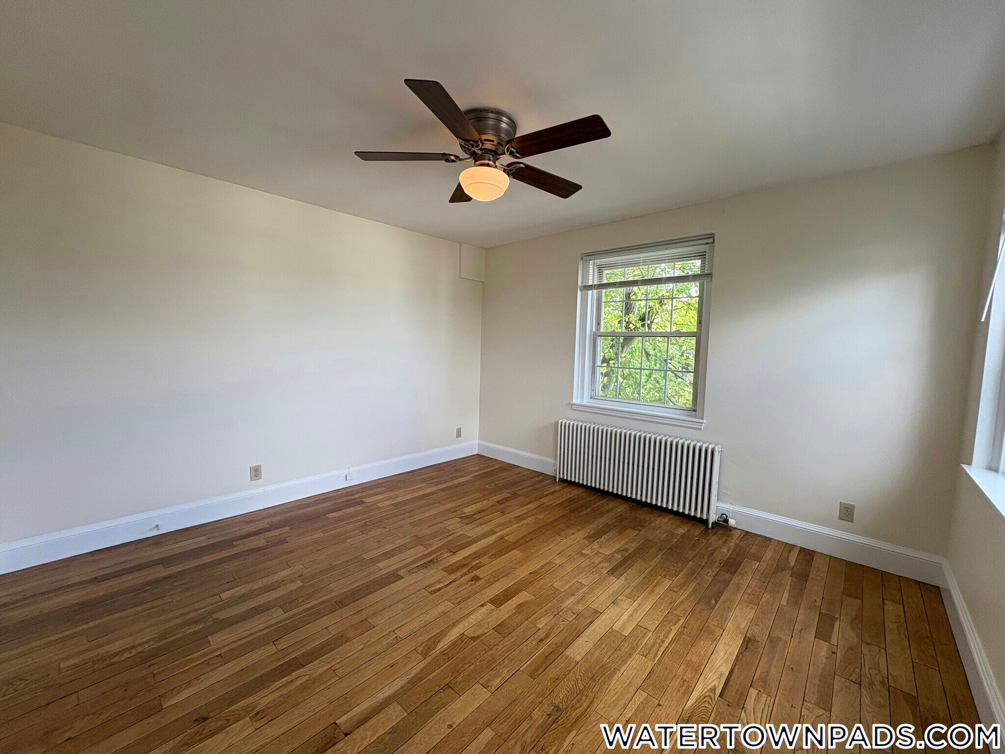 Building Photo - 550 Belmont St