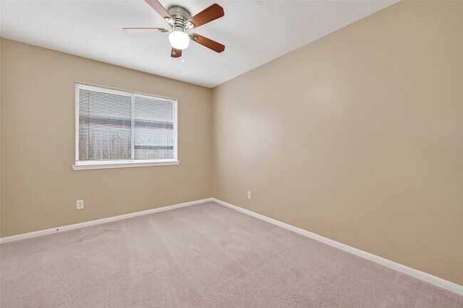 Building Photo - 18727 Forest Deer Rd