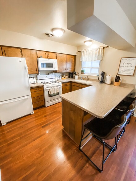 Building Photo - 4072 S 875 E