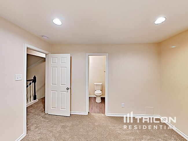 Building Photo - 21114 Southern Colony Ct