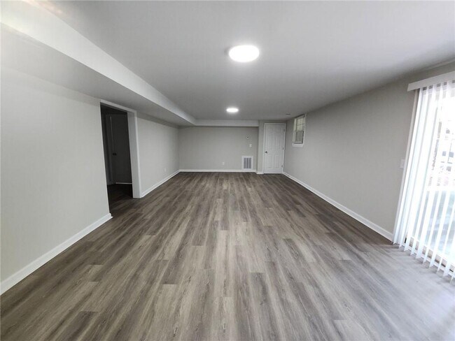 Building Photo - 2362 Springrun Ct