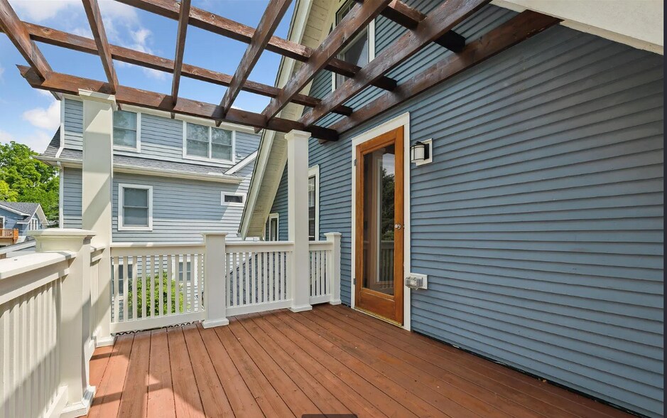 second story deck - 450 S 1st St