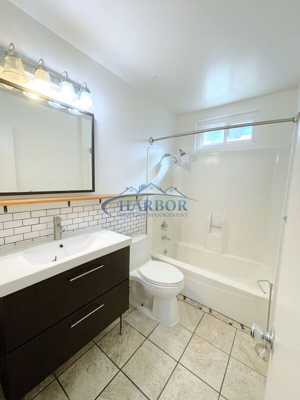 Building Photo - 23520 S Western Ave