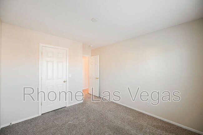 Building Photo - 4599 Deer Forest Ave