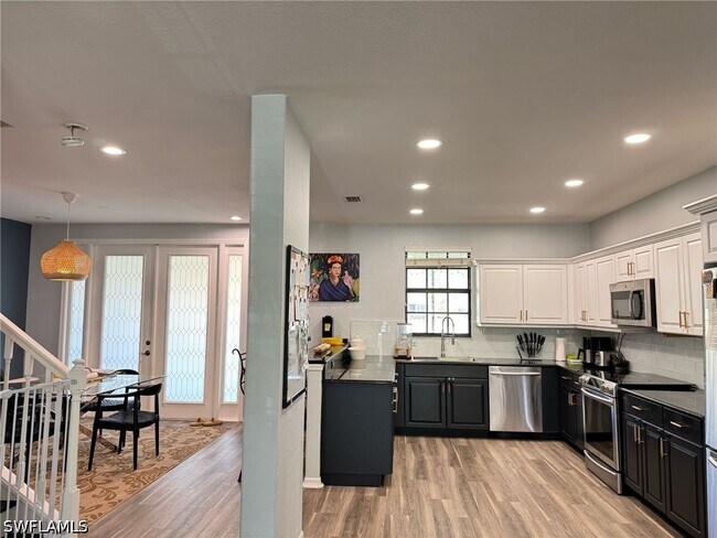 Building Photo - 15582 Summit Pl Cir