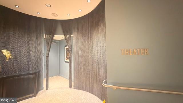 Building Photo - 5750 Bou Ave