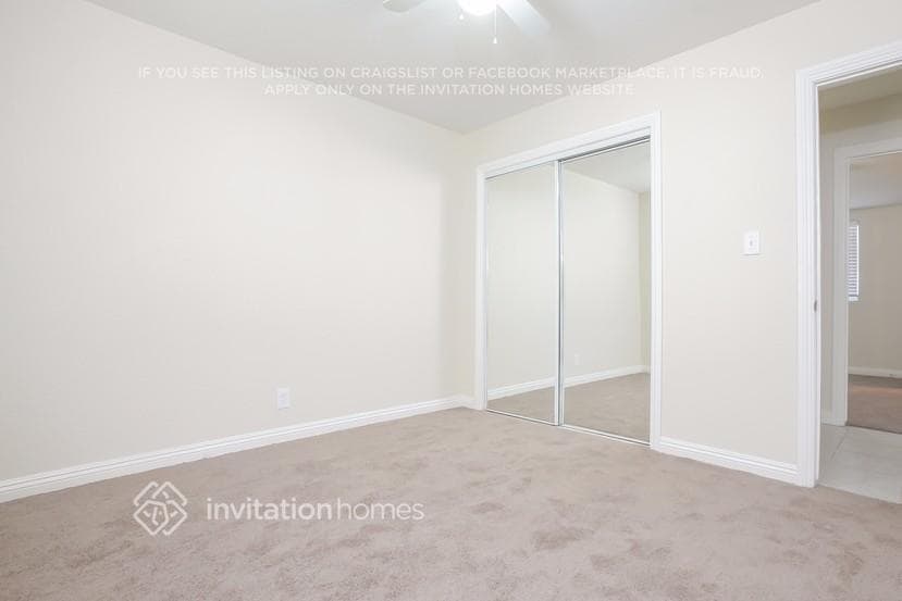 Building Photo - 452 Bard St