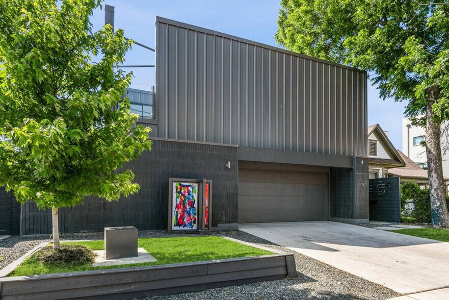 Building Photo - 4305 Roseland Ave