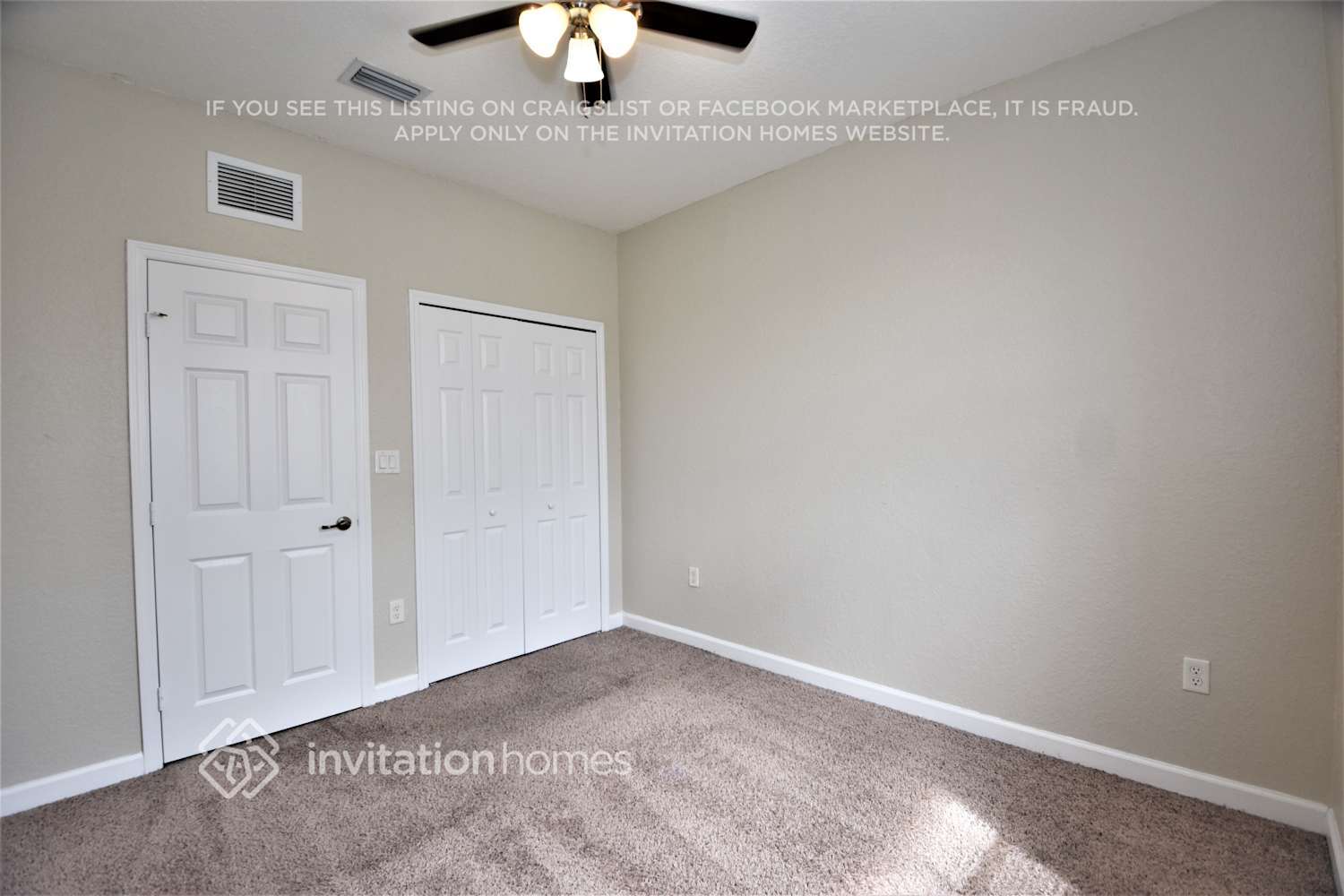 Building Photo - 8624 NW 112th Pl