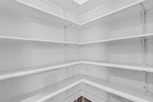 Building Photo - 5609 Tura Ln