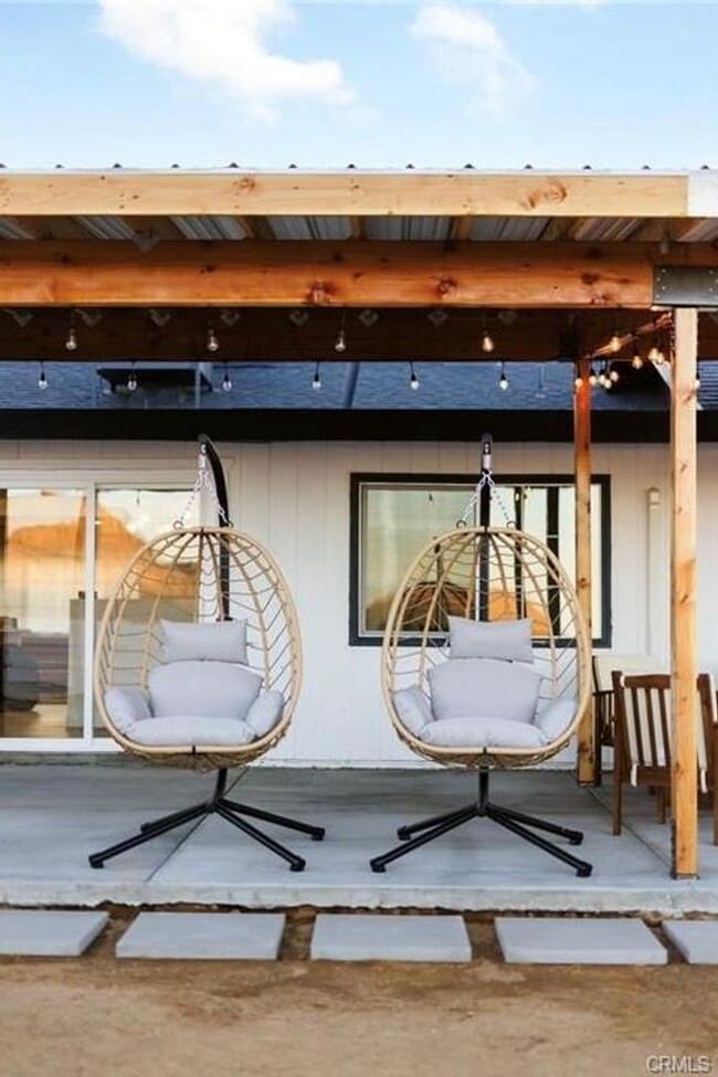 Building Photo - Home in Friendly Hills Neighborhood