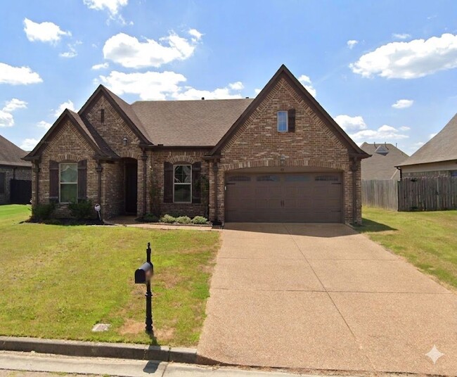 Building Photo - 40 Whispering Creek Cove