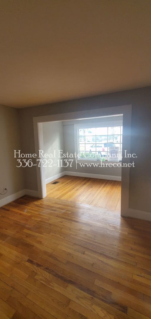 Building Photo - 2047 W Clemmonsville Rd