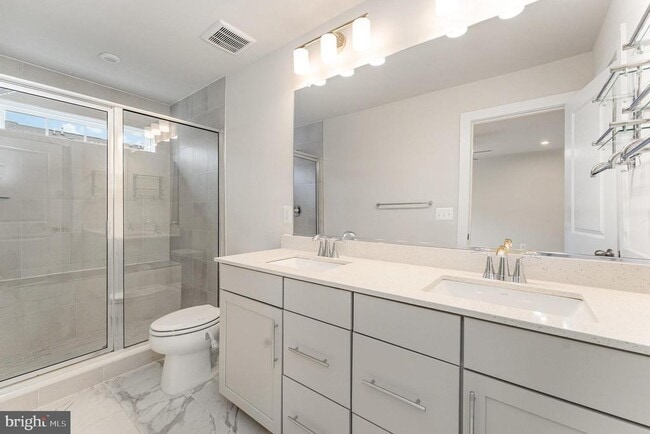Building Photo - 1579 Sandpiper Bay Lp