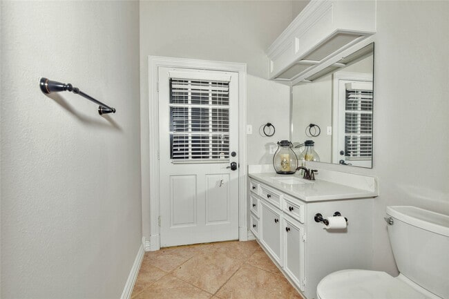 Building Photo - 11771 Quail Creek Dr