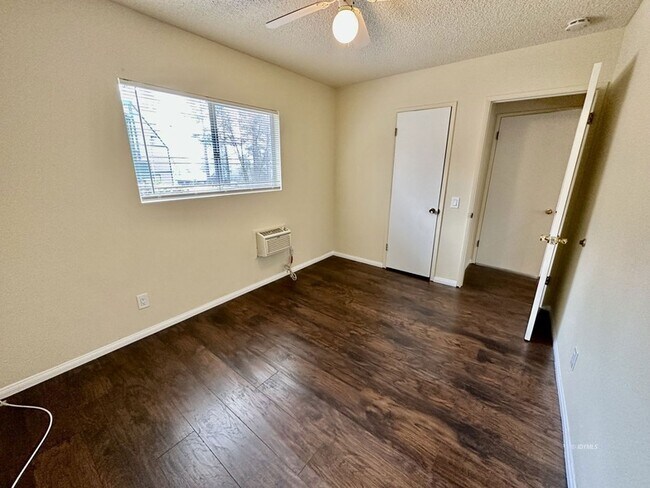 Building Photo - 25840 CA-243