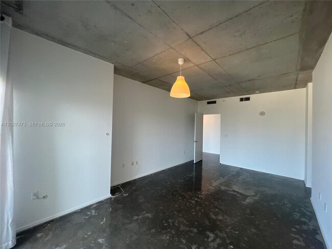 Building Photo - 3470 E Coast Ave