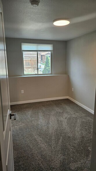 Building Photo - 6945 Native Cir