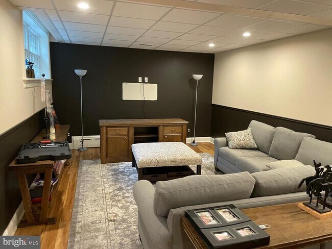 Building Photo - 3317 Black Rock Rd