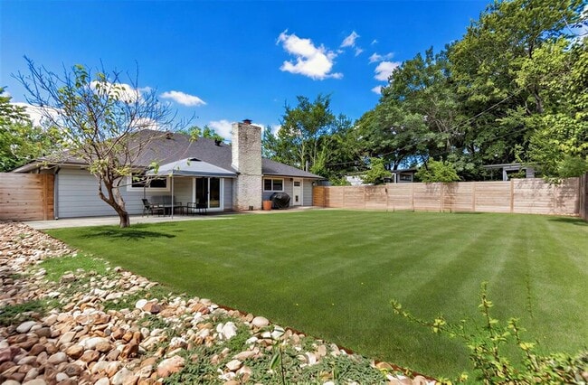 Building Photo - 2018 Wheless Ln