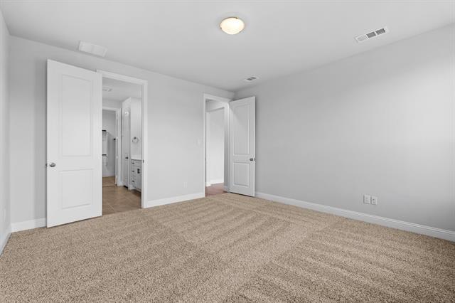Building Photo - 1209 Lavinola Ln